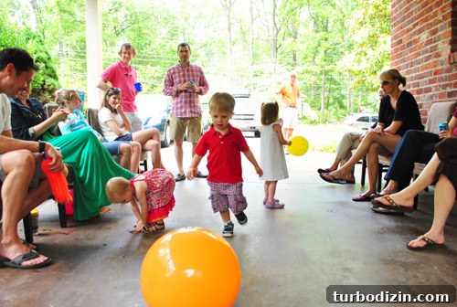 Worm-Themed Birthday Party Ideas and Decorations 29 Carport gathering