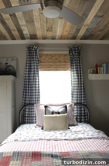 Boy’s Bedroom with Wood-Plank Ceiling and Checkered Curtains 4 Pallet ceiling detail