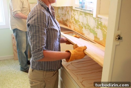 How to Add Stainless Steel Countertops to Your Kitchen 5 img 47504 4
