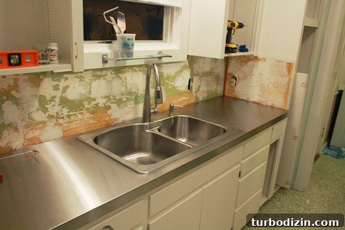 How to Add Stainless Steel Countertops to Your Kitchen 7 img 47504 6