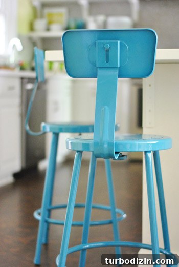 Spray Painting Metal Stools: Step-by-Step Guide for a Smooth Finish 17 img 47692 16