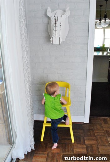 Spray Painting Metal Stools: Step-by-Step Guide for a Smooth Finish 5 img 47692 4