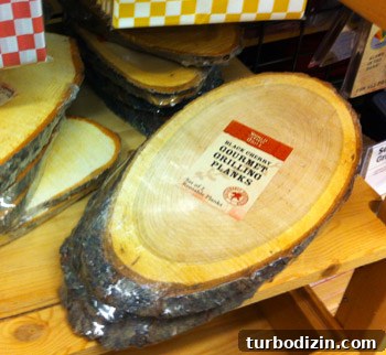 Window Shopping at World Market: Top Finds and Style Ideas 15 img 47896 14