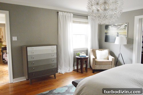 Should You Put a TV in the Bedroom? Pros, Cons & Tips 6 img 48251 5