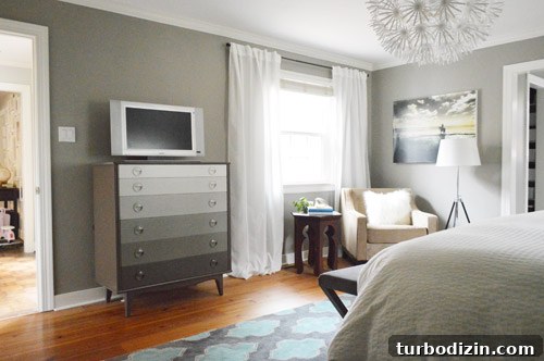 Should You Put a TV in the Bedroom? Pros, Cons & Tips 7 img 48251 6