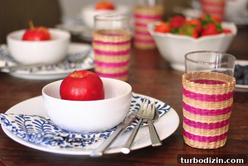Patriotic Fourth of July Table Setting Ideas 5 img 48323 4