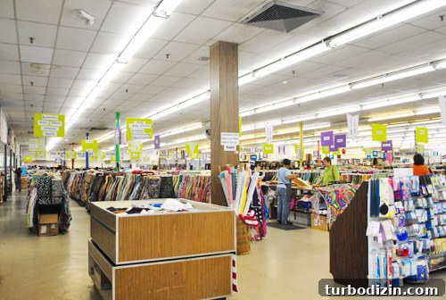 Window Shopping at PB Outlet and Mary Jo's: What to Expect 23 Mary Jo's Cloth Shop entrance
