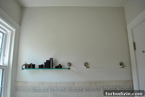 Towel bar dilemma