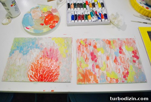 Create Stunning Acrylic Paintings: Step-by-Step Techniques for Beginners 16 img 48556 16