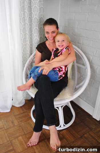 Revive an Old Egg Chair: Step-by-Step Painting Guide 16 Adult and child snuggling in chair