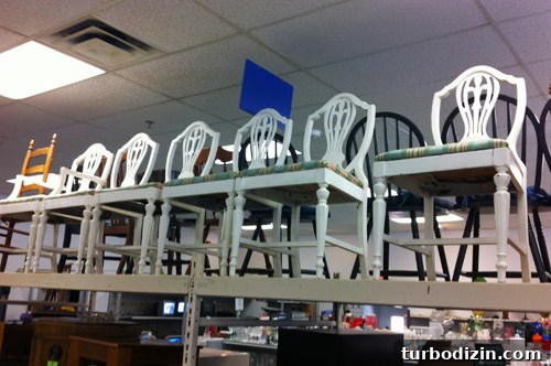 Thrifting Finds: A Day Hunting Vintage Treasures 8 img 48620 7