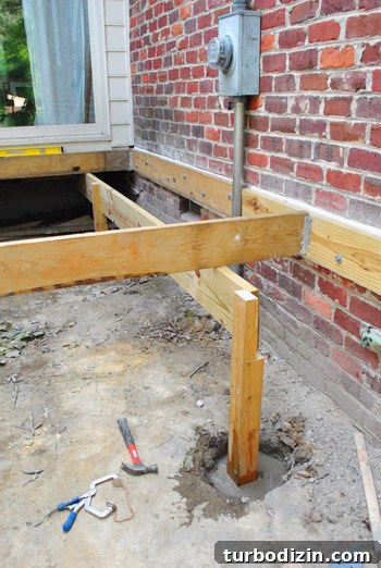 How to Build and Notch Deck Posts (Including Frog Joints) 32 img 48623 36