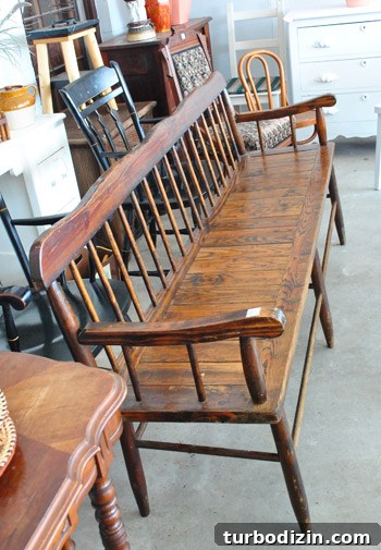 Beachfront Boutiques and Thrift Stores to Explore 14 Another view of the long bench
