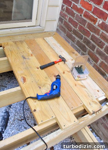 How to Start Building a Deck: First Stages and Essential Steps 9 img 49200 9