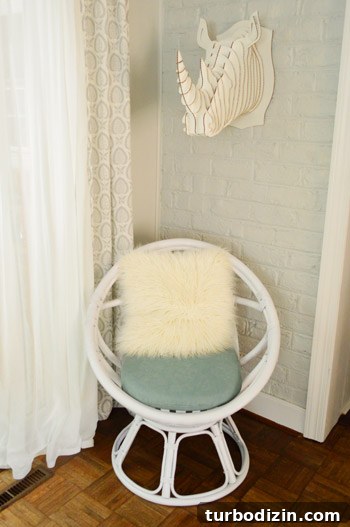 How to Arrange Egg Chairs for Maximum Seating and Style 11 img 50277 10