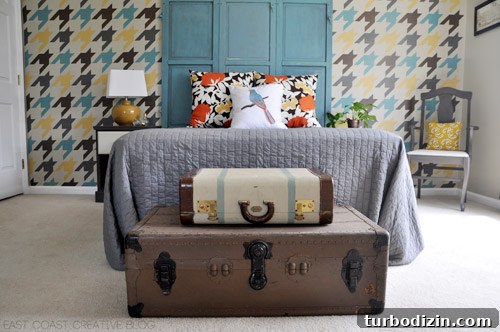 How to Paint a Multi-Color Houndstooth Accent Wall in Your Bedroom 4 Headboard made from shutters