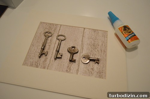 Create Shadowbox Art with Personal Keepsakes 5 Vintage keys glued in place