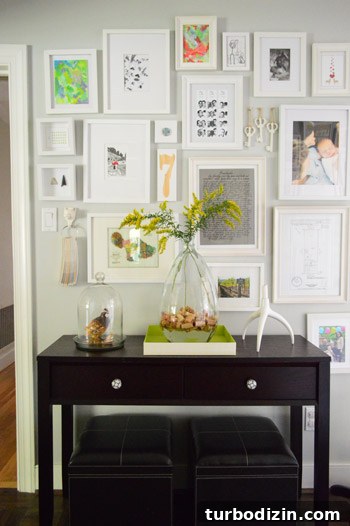 Charming Fall Decorating Ideas for Cozy Autumn Homes 9 Console table after styling