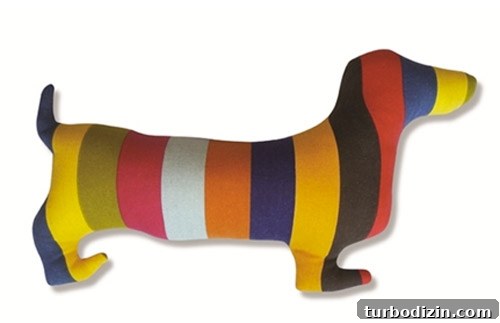 How to Paint a Vintage Thrift Store Wood Duck for Beginners 4 Striped wooden duck after several coats