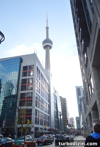 NYT, Richmond, Chicago and Toronto: Stories from Four Cities 10 Toronto CN Tower