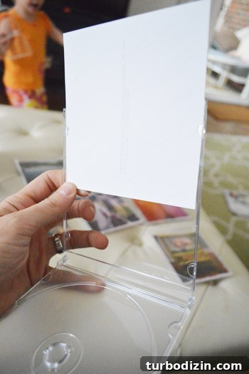 Frame Instagram Photos With DVD Jewel Cases: Step-by-Step Guide 5 img 53587 4