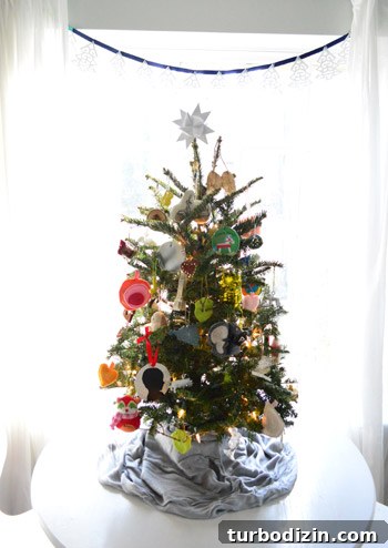 Tabletop tree with ornaments