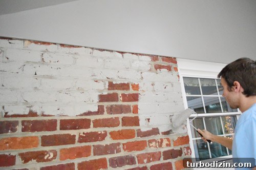 Painting brick cracks