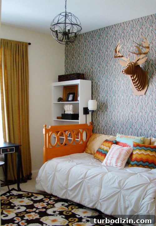 Stylish Big Boy Bedroom Ideas with Patterned Wallpaper 3 Colorful kids room