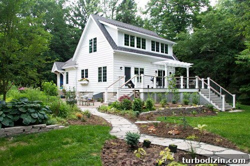 Restored 1938 Lake Michigan Cottage: Inside a Stunning Renovation 5 img 54670 4