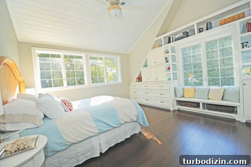 Restored 1938 Lake Michigan Cottage: Inside a Stunning Renovation 7 img 54670 6