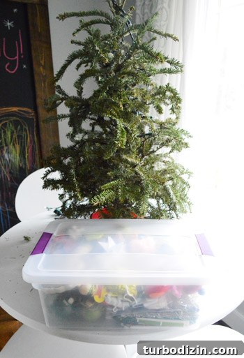 Smart Ways to Store Christmas Decorations for Easy Retrieval 4 img 54866 3