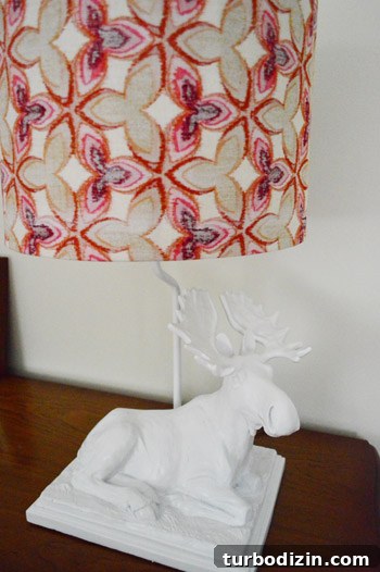 Big-Girl Bedroom with Daybed and Secondhand Dresser 7 Ceramic moose lamp
