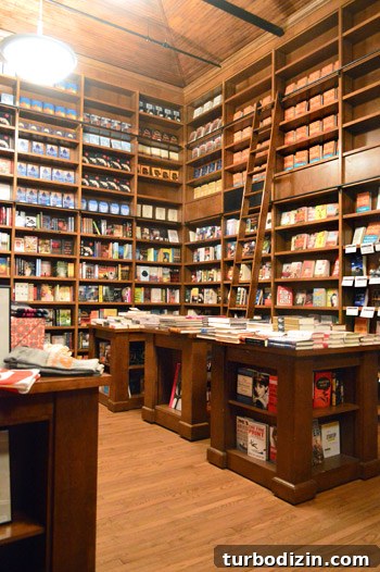 Back on the Road: Tips for Planning Your Next Road Trip 15 Books & Books interior