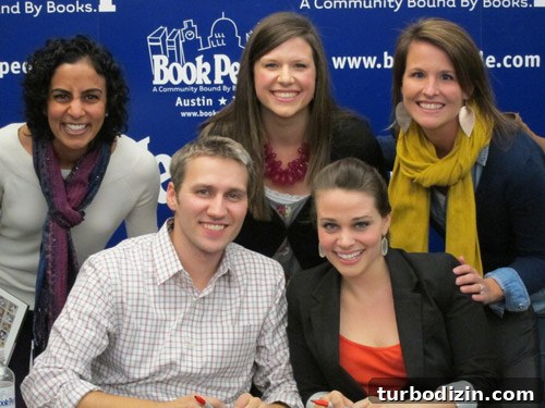 Back on the Road: Tips for Planning Your Next Road Trip 9 Fans at signing