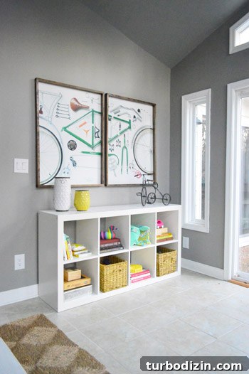 Maximize Storage With an IKEA Expedit Bookshelf 5 img 55015 4