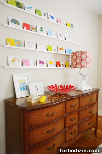 Small Wall Ledges for Displaying Flashcards, Postcards & Books 12 img 55140 11