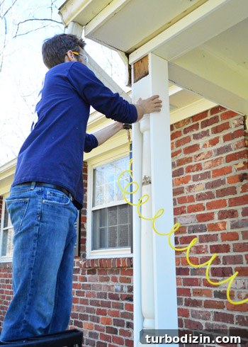 Removing Scalloped Porch Trim and Repairing Porch Columns 11 img 57188 10