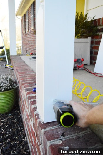 Removing Scalloped Porch Trim and Repairing Porch Columns 14 img 57188 13
