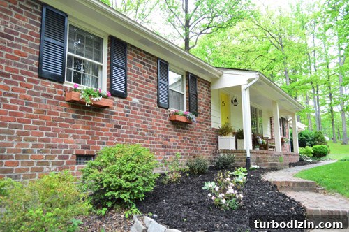 How to Install Window Boxes for Beautiful Outdoor Planters 15 img 58098 14