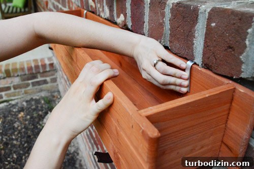 How to Install Window Boxes for Beautiful Outdoor Planters 7 img 58098 6