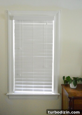 How to Install White Faux Wood Window Blinds Quickly and Neatly 10 img 59093 9