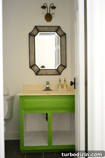 How to Paint a Bathroom Vanity for a Lasting Makeover 3 img 59859 2