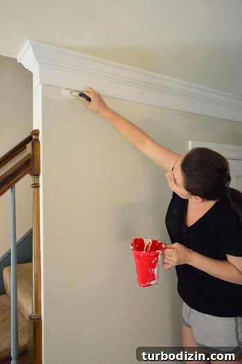 Painting Our Foyer in Edgecomb Gray: Light, Warm Entryway Ideas 10 img 59871 9