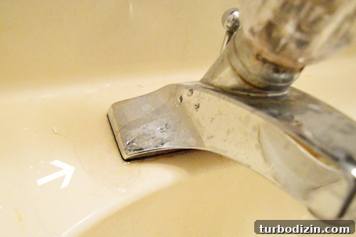 Replace a Bathroom Faucet: Step-by-Step Guide for DIY Success 3 img 59906 2