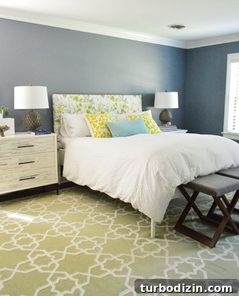 How to Choose a Rich Blue Paint Color for Your Bedroom 4 img 60501 3