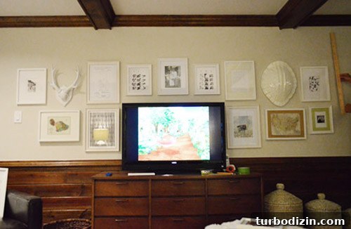 How to Arrange a Gallery Wall Around Your TV for Impact 7 Layout with light switch conflict