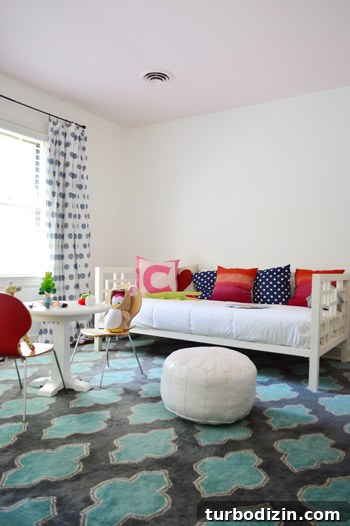 We Painted Our Daughter’s Ceiling Pink — Tips & Inspiration 8 img 60829 7