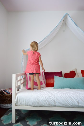 DIY Fabric Bed Canopy: Step-by-Step Guide to Create Your Own 13 img 60831 12