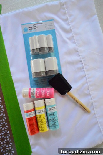 Stencil a Pillowcase: Step-by-Step Guide for Beautiful Designs 5 img 61407 4