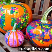Kids pumpkin painting